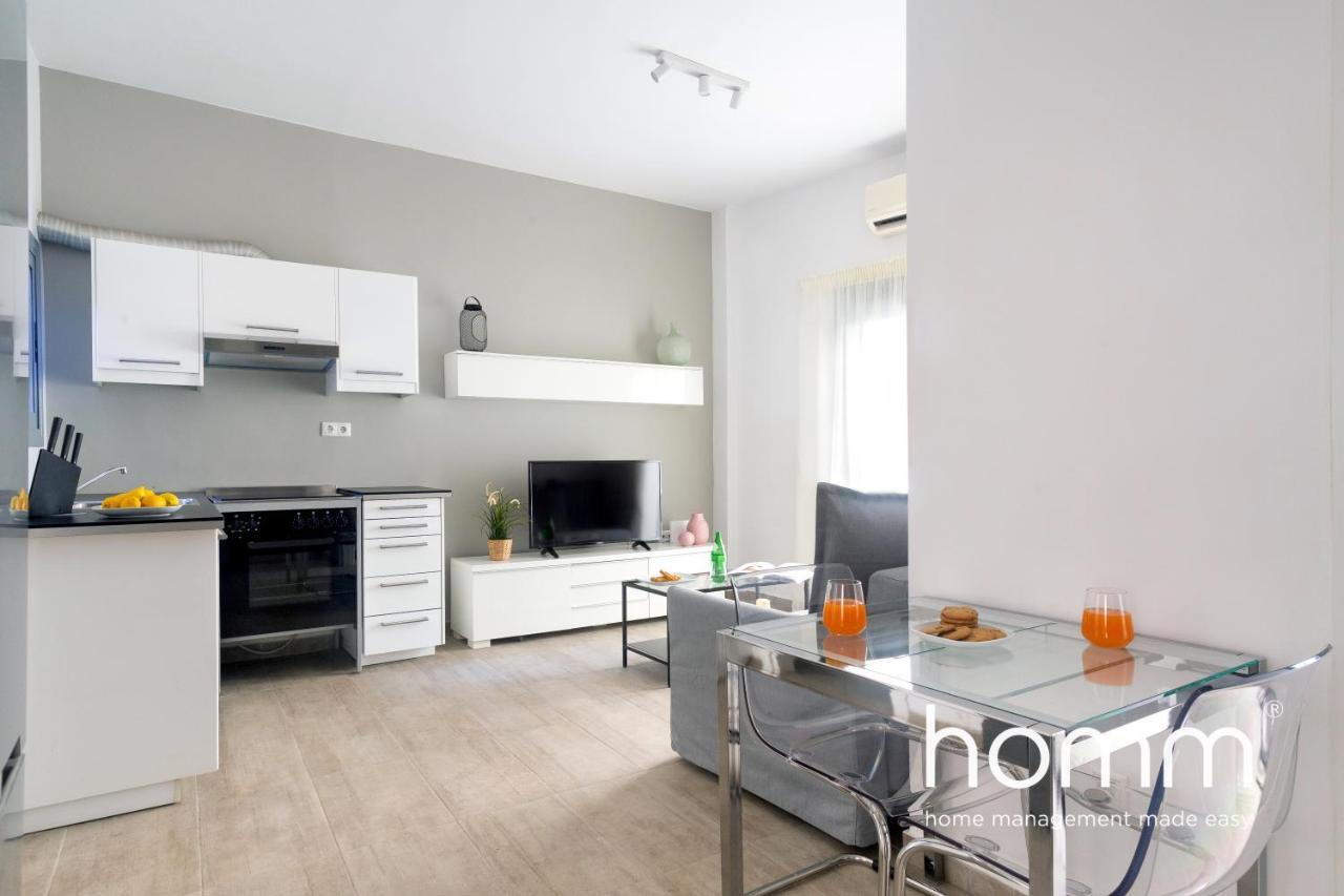 아테네 Exquisite Downtown Homm 2Bdr Evinou Str 아파트 외부 사진